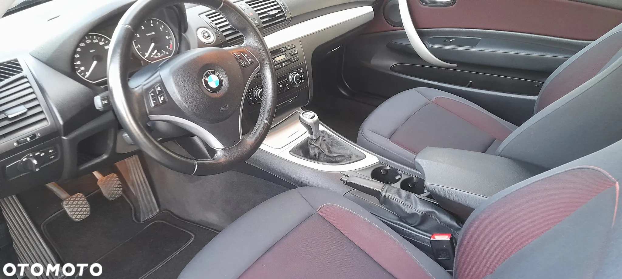 BMW Seria 1 118i Edition Sport - 13