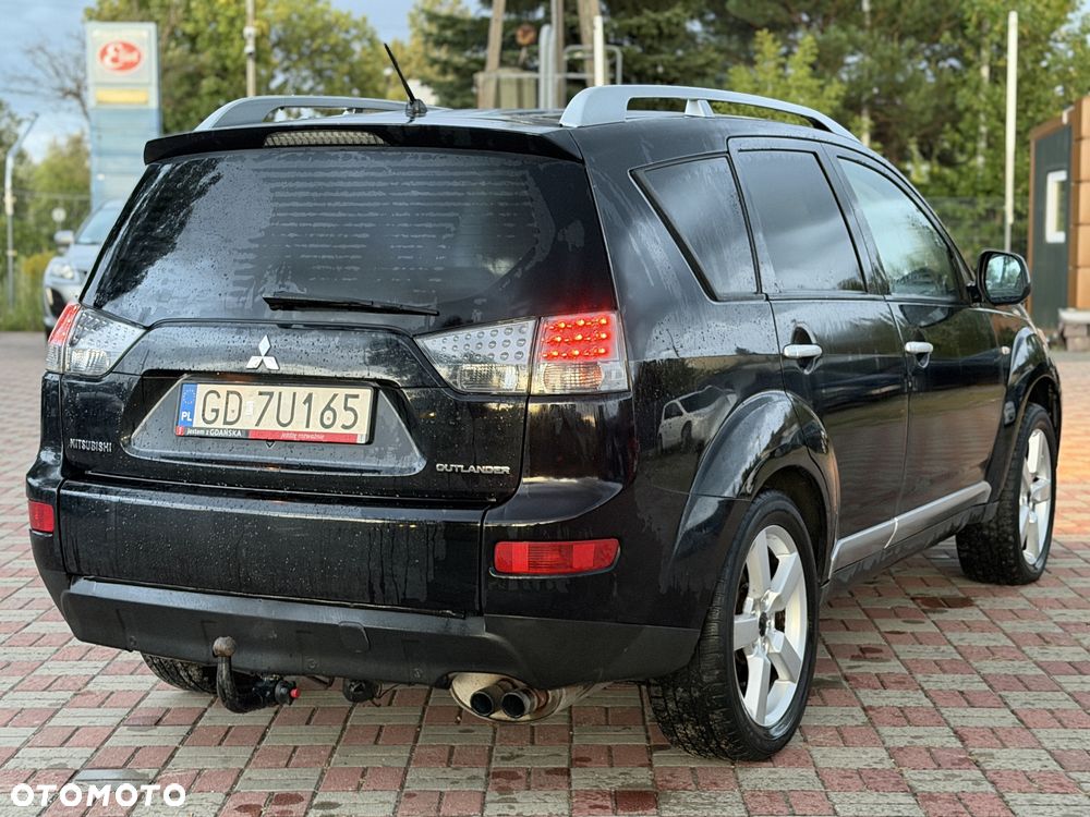 Mitsubishi Outlander - 5