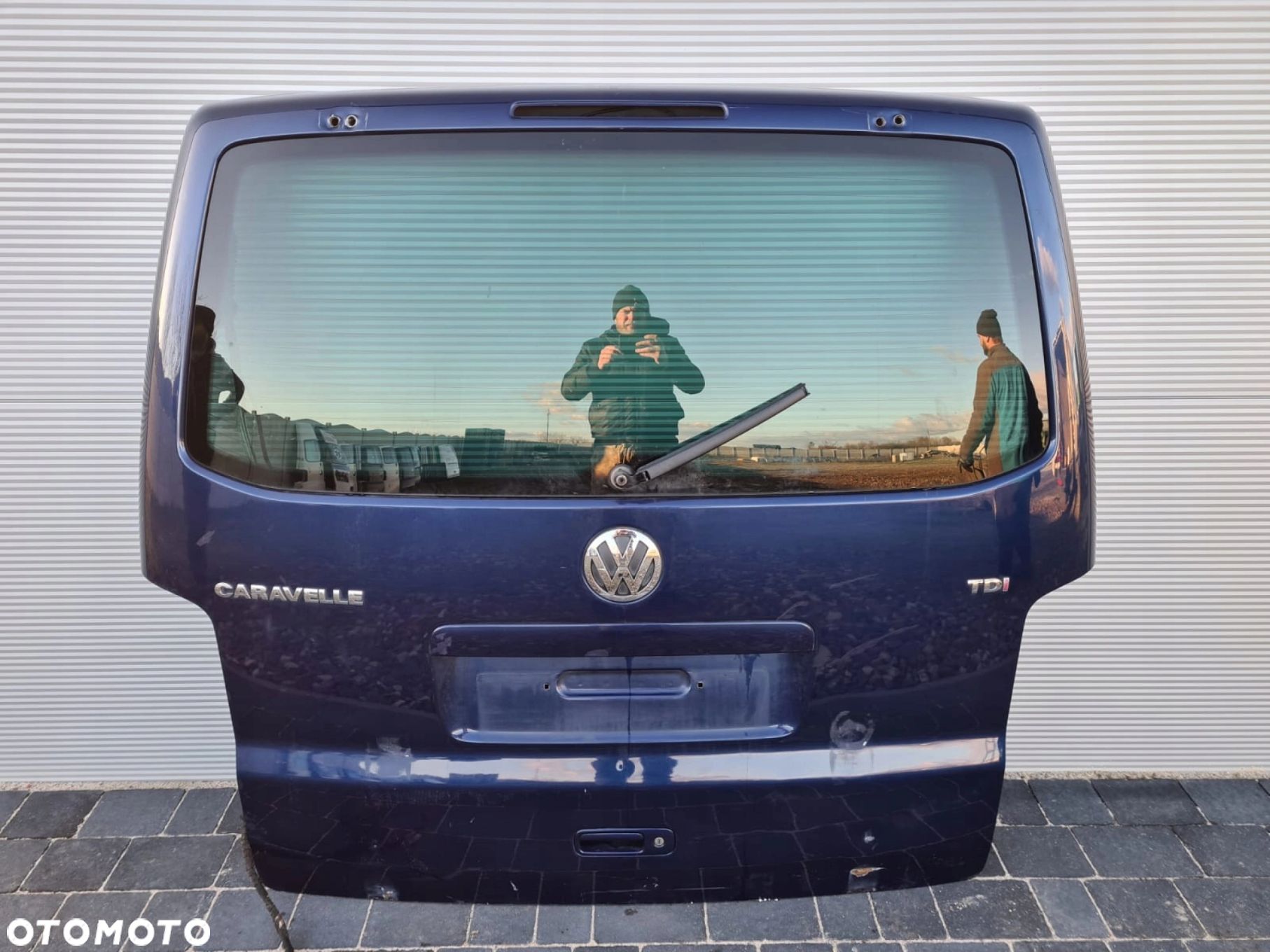 VW T5 klapa bagażnika tył niebieska LD5Q - 1
