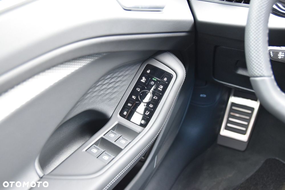 Audi A6 Avant - 13