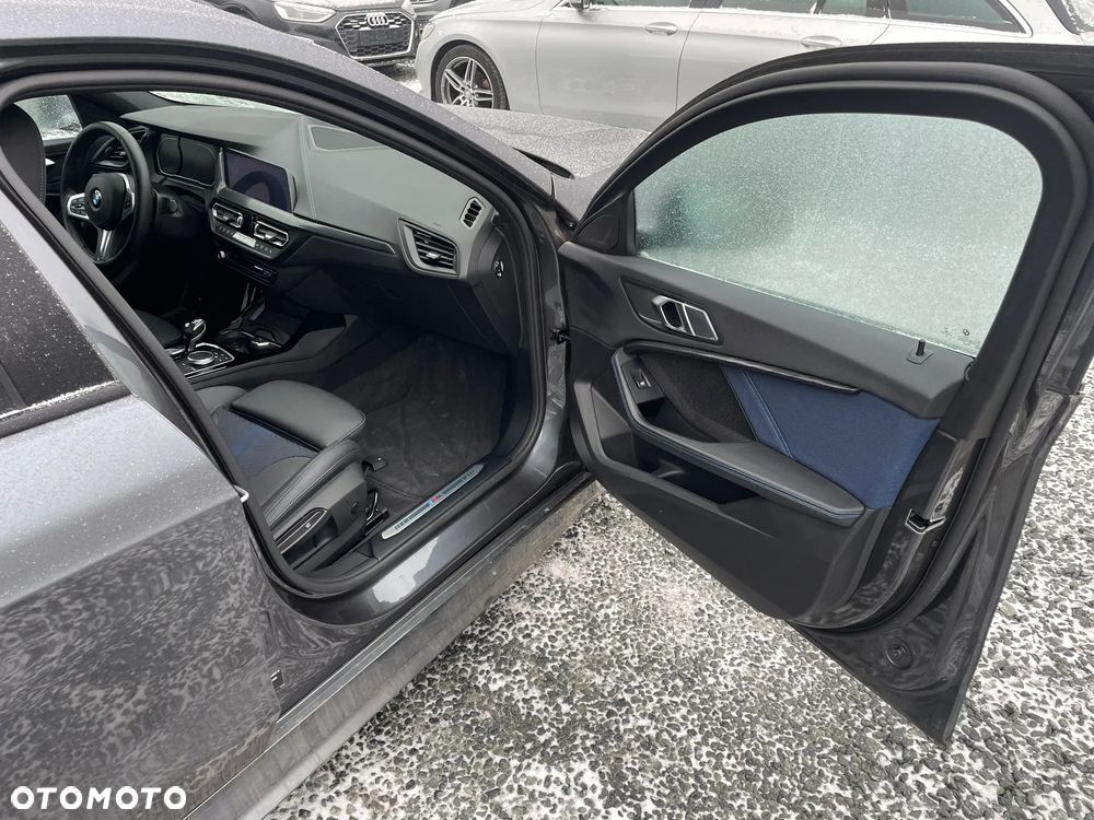 BMW Seria 1 120d xDrive Edition M Sport Shadow - 10