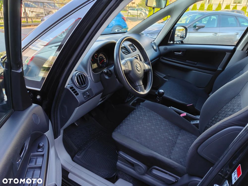 Suzuki SX4 1.6 VVT 4x2 Comfort - 22