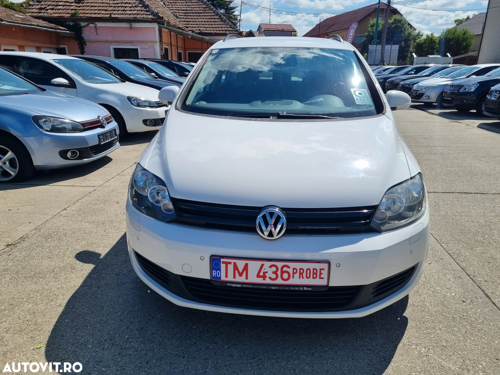 Volkswagen Golf 1.6 TDI BlueMotion Technology DPF Comfortline - 20