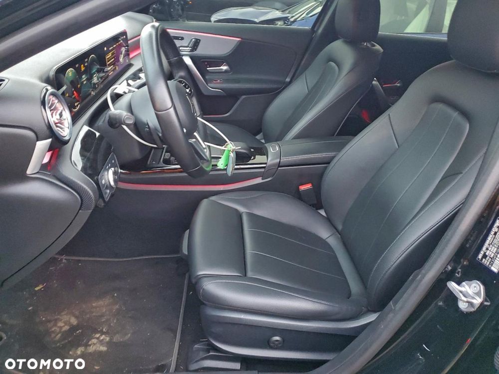 Mercedes-Benz Klasa A 220 4Matic 7G-DCT - 8