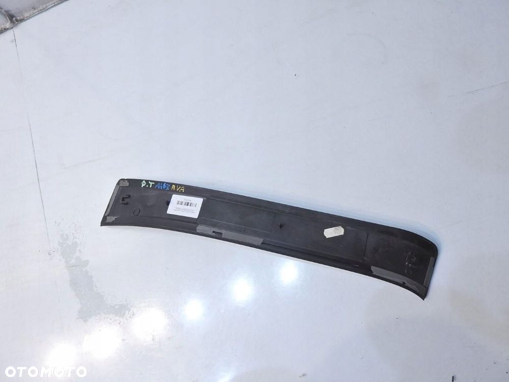 LISTWA NAKŁADKA PROGU PRAWY TYŁ AUDI A4 B7 AVANT 8E0853376A 8E0853376D - 3