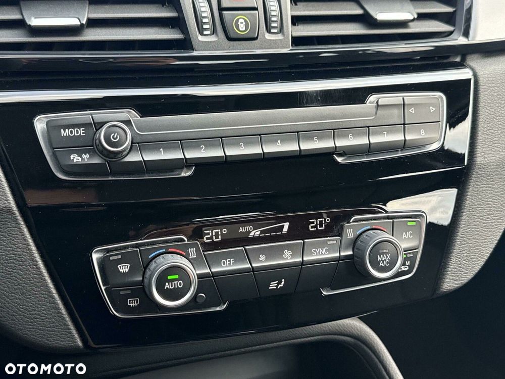 BMW X1 sDrive18i Advantage - 17