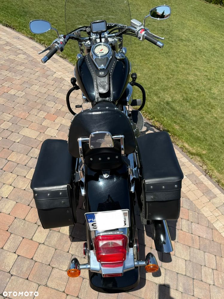Suzuki Boulevard - 17