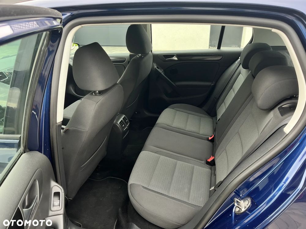 Volkswagen Golf 1.6 TDI DPF BlueMotion Technology Trendline - 14