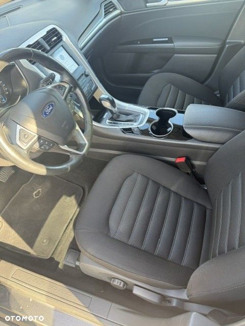 Ford Mondeo 2.0 TDCi Trend PowerShift - 9