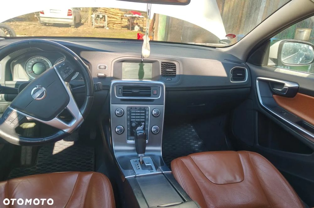 Volvo S60 - 18