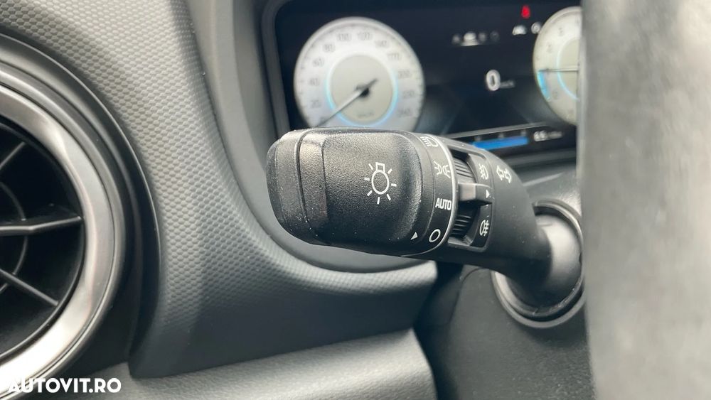 Hyundai KONA - 26