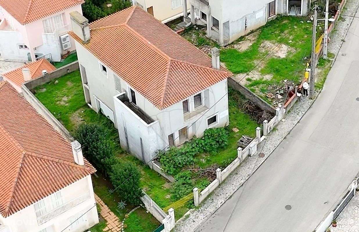 Moradia T4 para venda - Grande imagem: 2/12