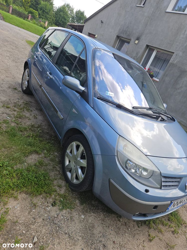 Renault Scenic 2.0 16V Emotion - 2