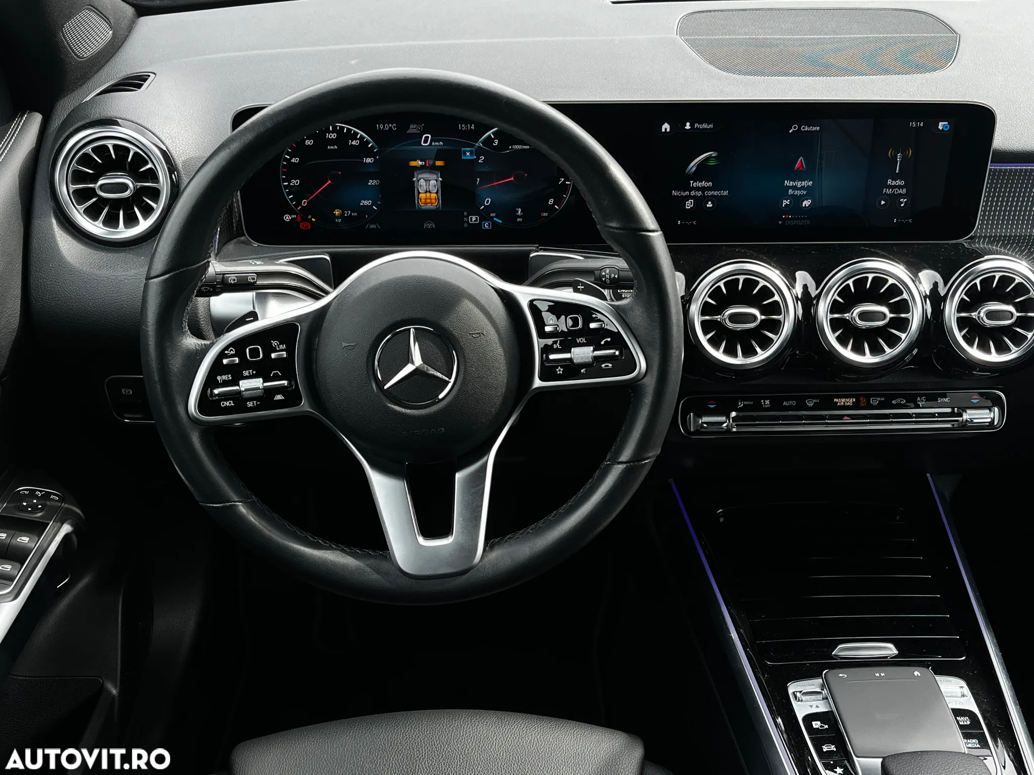 Mercedes-Benz GLB 250 4Matic 8G-DCT AMG Line - 13