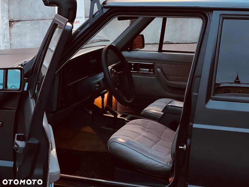 Jeep Cherokee 4.0 Limited - 8