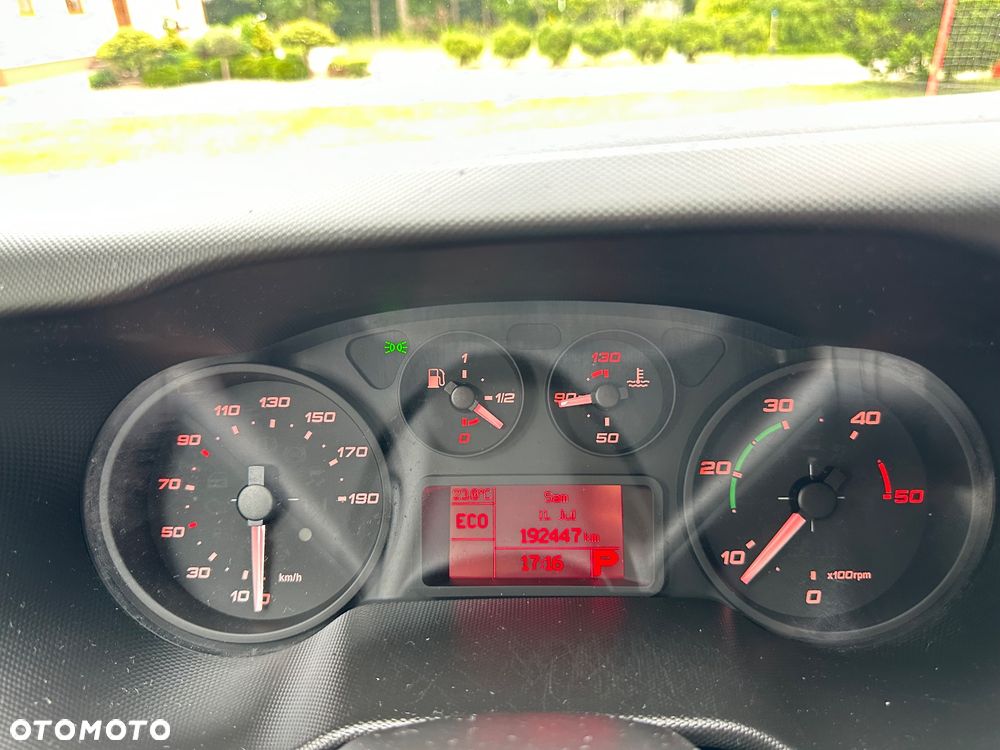 Iveco DAILY - 27