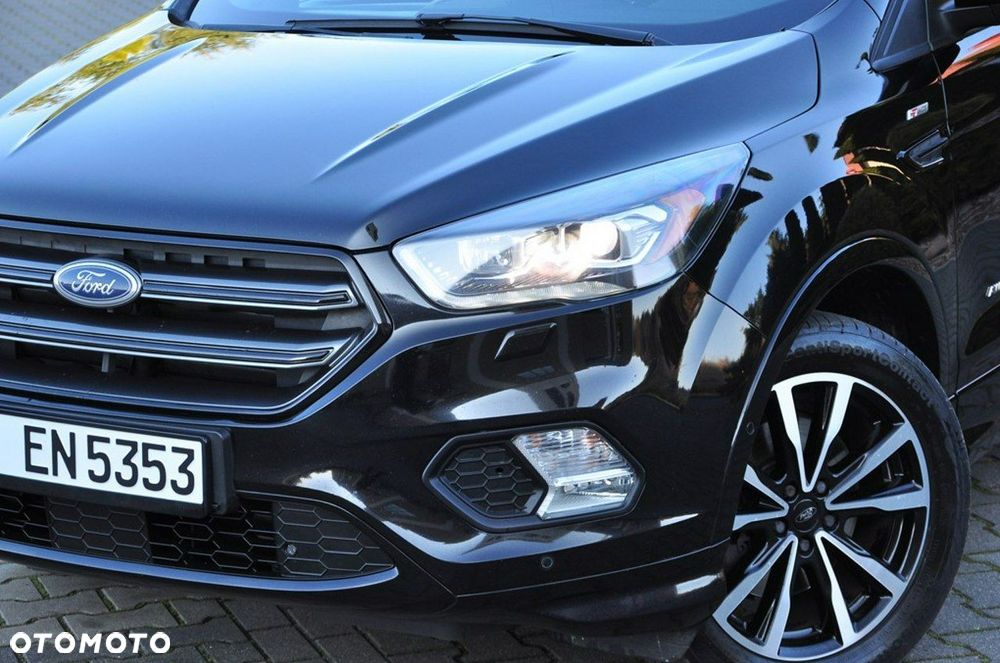 Ford Kuga 2.0 TDCi 4x4 ST-Line - 26