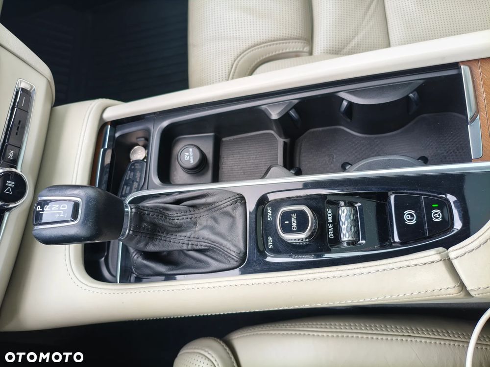 Volvo S90 T6 AWD Geartronic Inscription - 21