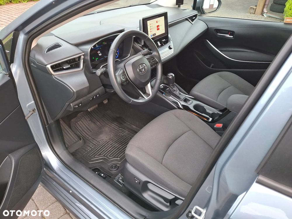 Toyota Corolla 1.8 Hybrid Comfort - 17