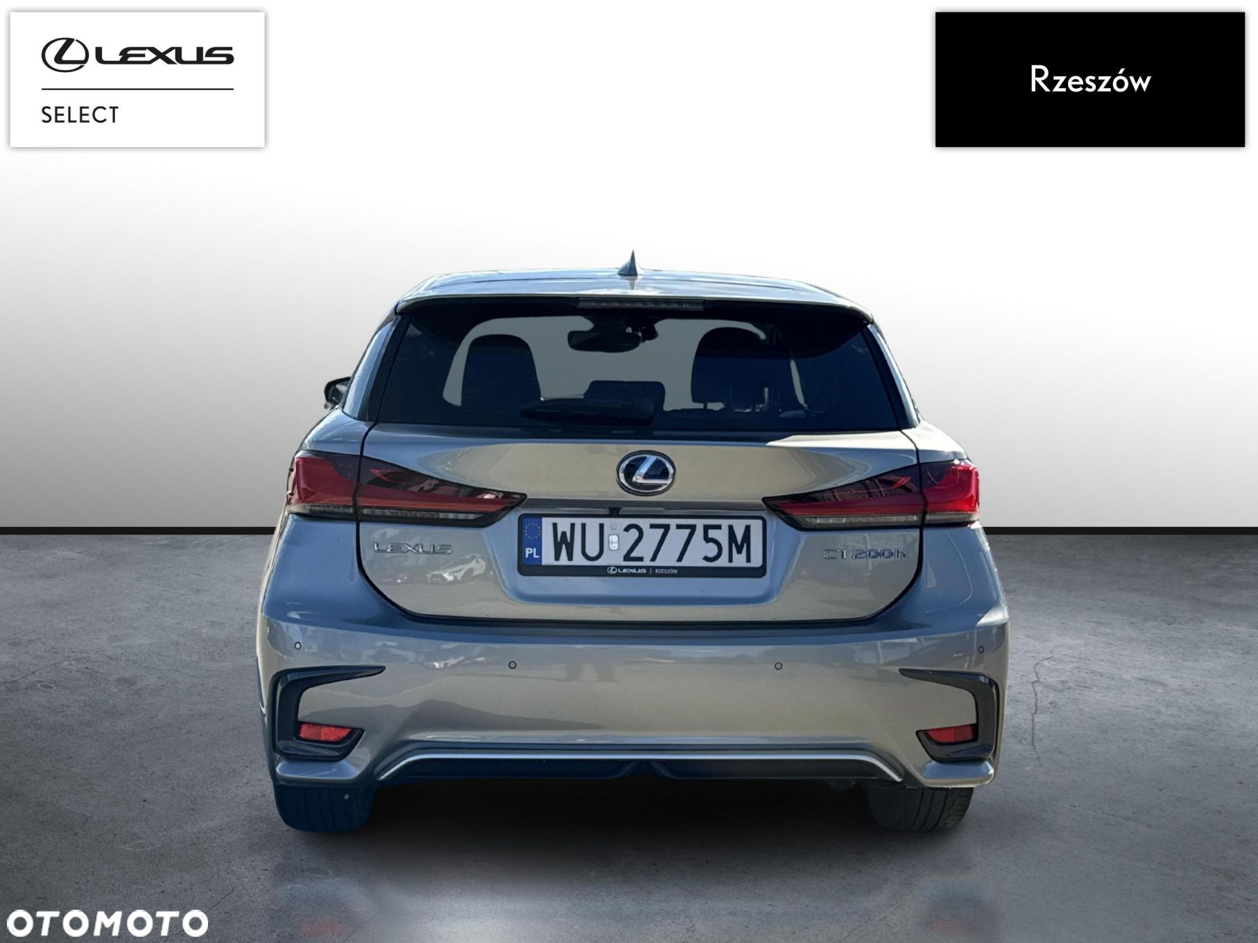 Lexus CT - 4