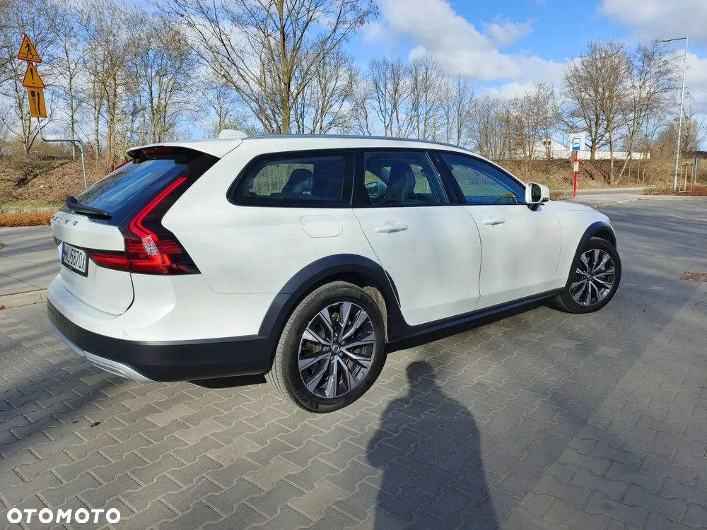 Volvo V90 Cross Country B4 D AWD Ultimate - 32