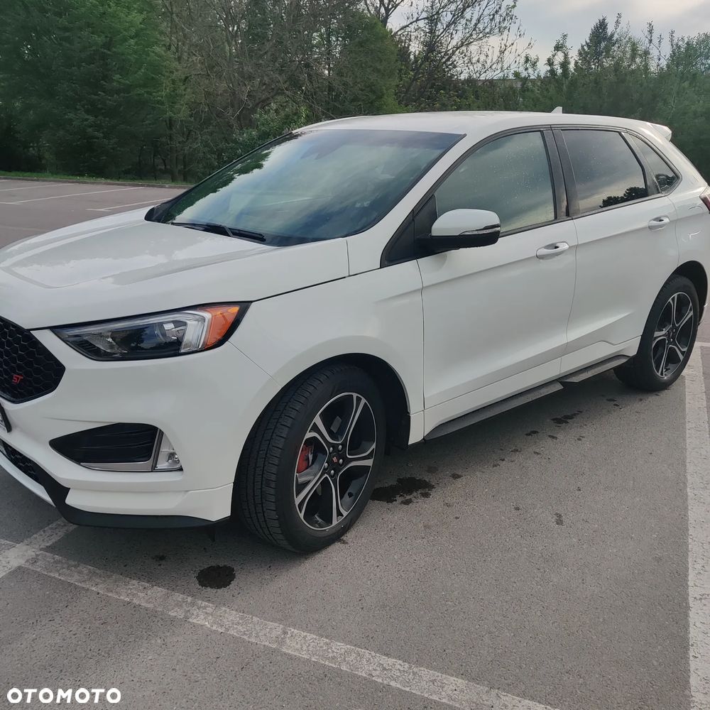 Ford Edge - 10