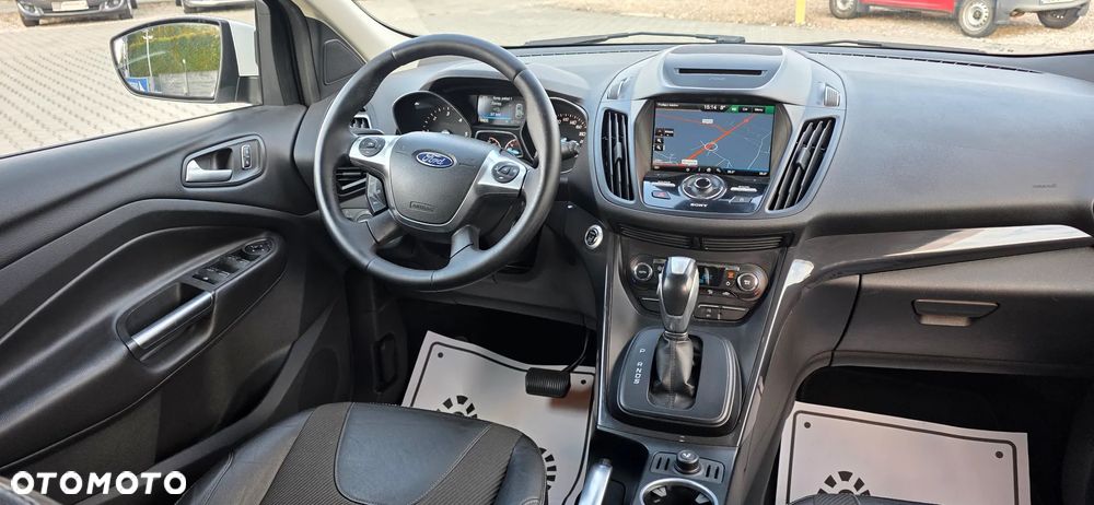 Ford Kuga 2.0 EcoBlue 4x4 TITANIUM - 19