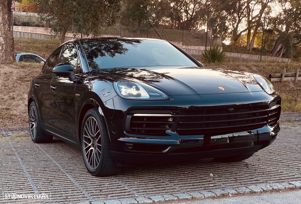 Porsche Cayenne Coupé E-Hybrid - 1