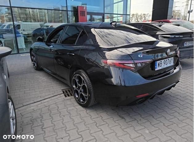 Alfa Romeo Giulia - 2