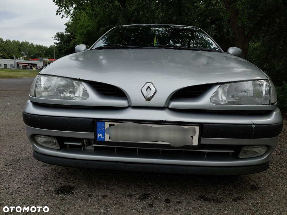 Renault Megane - 1