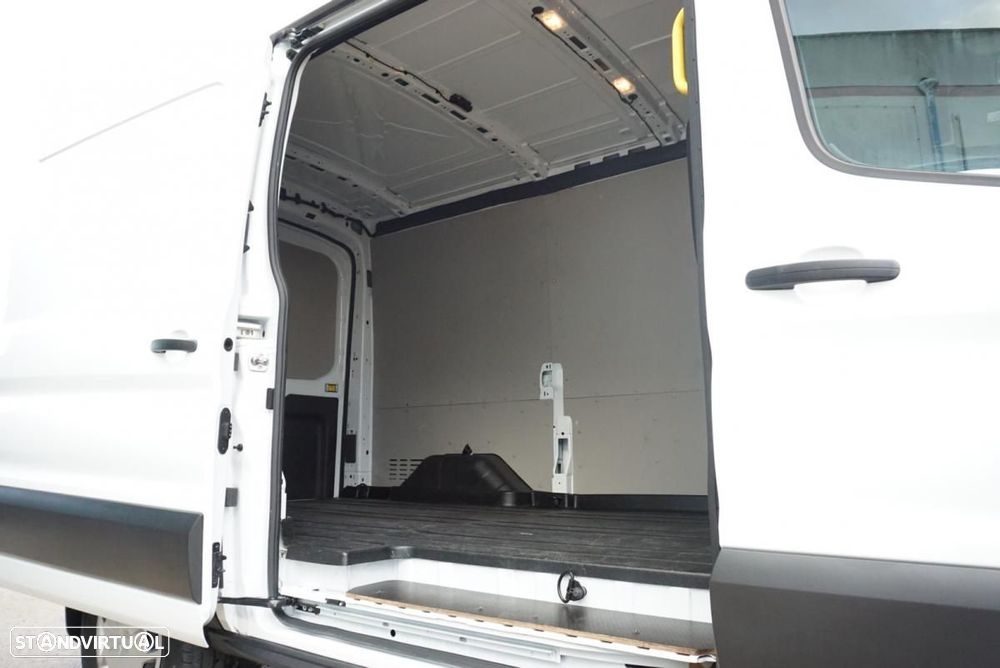 Ford E-TRANSIT L2H2 75 Kwh PRO POWER ONBOARD - 17