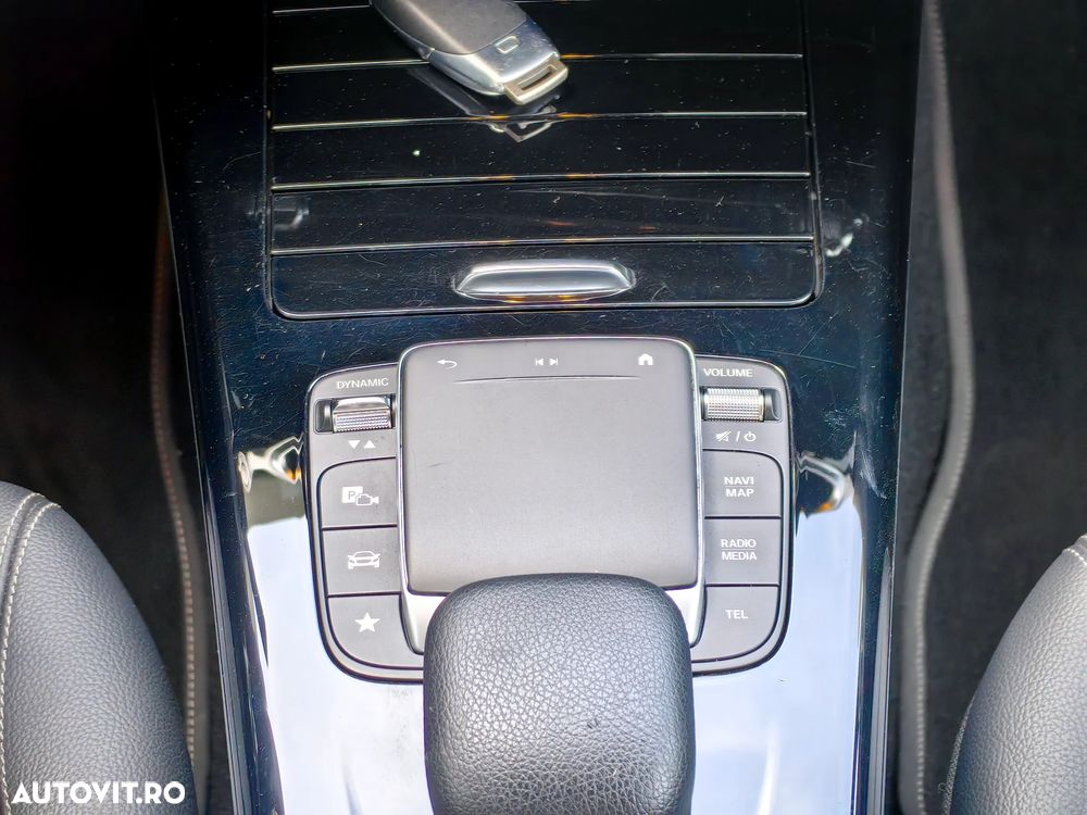 Mercedes-Benz A 180 d Sedan 8G-DCT - 22