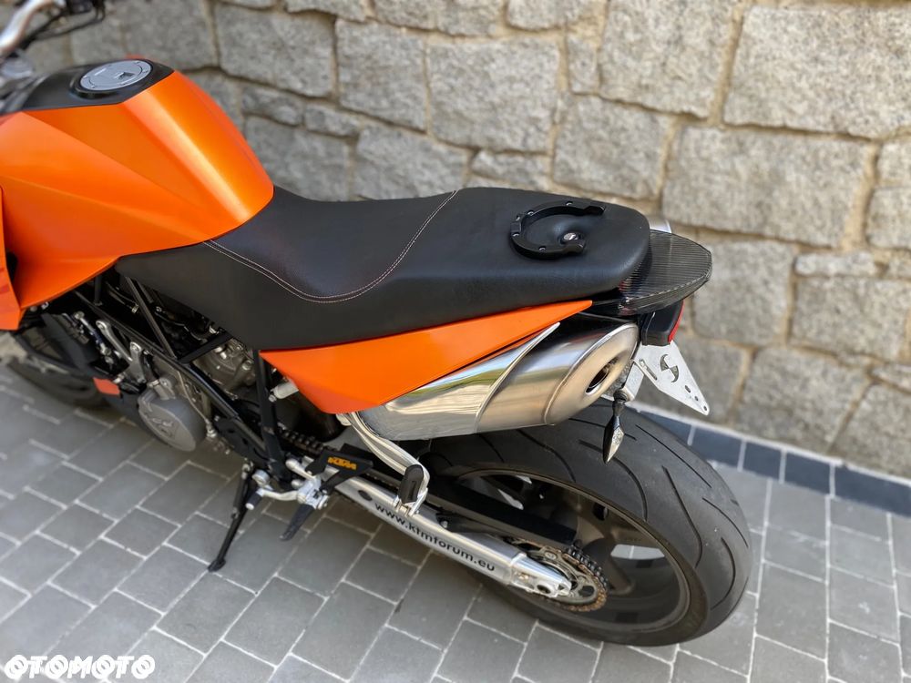 KTM Super Duke - 19
