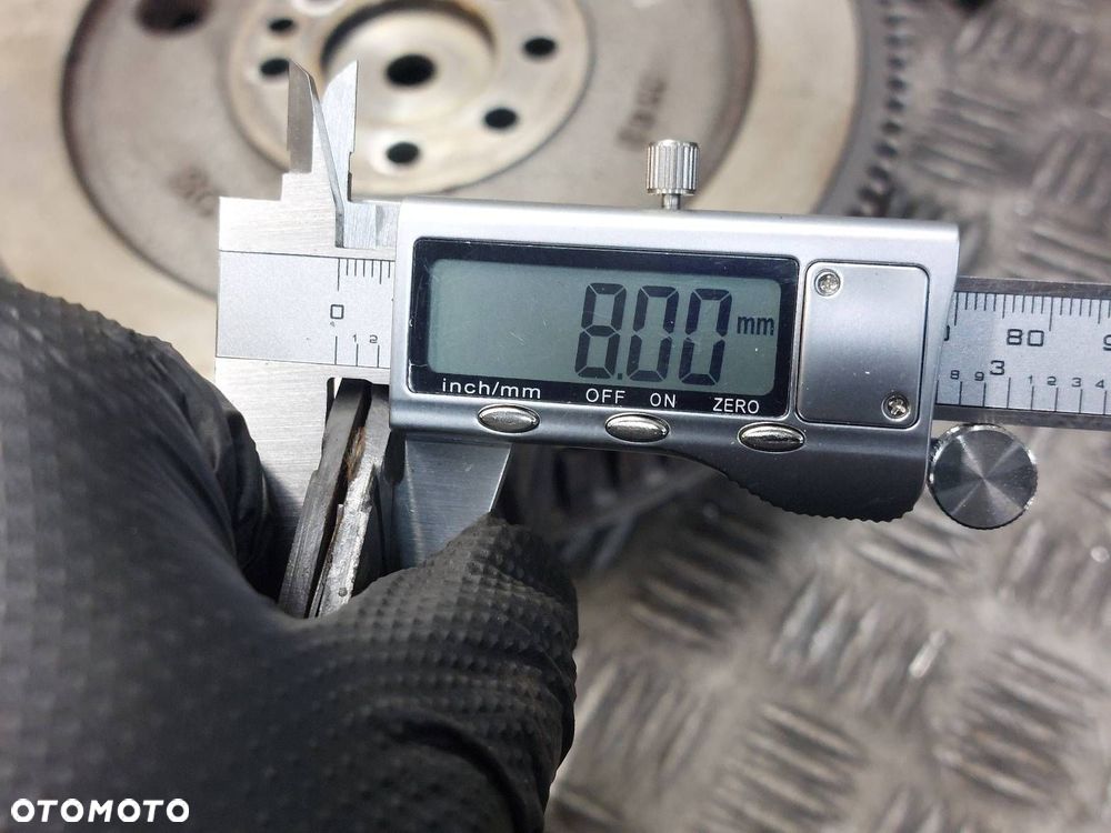 SPRZĘGŁO TARCZA + DOCISK + ŁOŻYSKO + KOŁO ZAMACHOWE KIA CEED I 1.6 CRDI - 12
