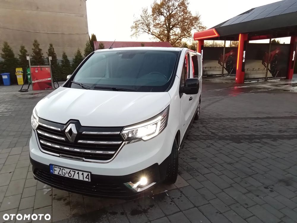 Renault Trafic - 10