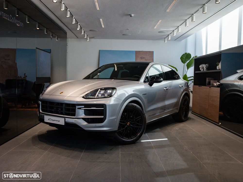 Porsche Cayenne Coupé E-Hybrid Black Edition - 1