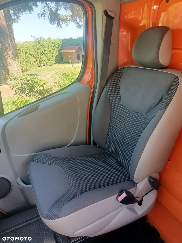 Opel Vivaro - 29