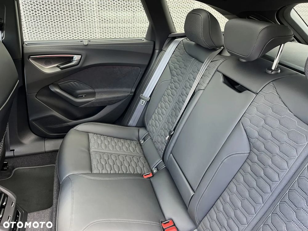 Audi RS5 Avant - 14