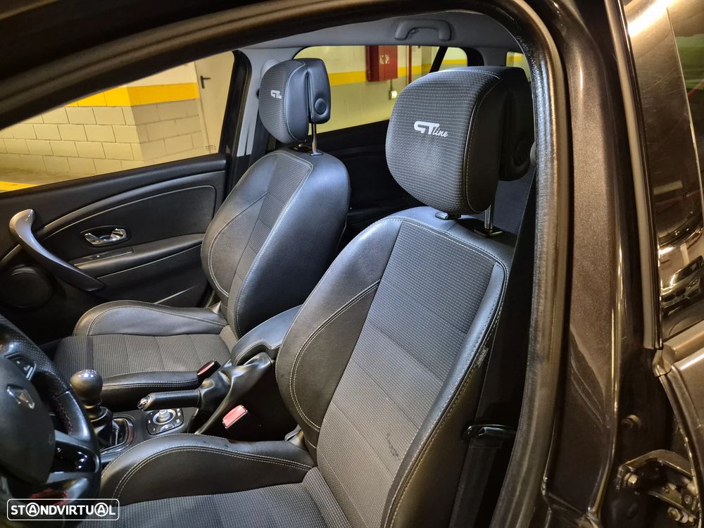 Renault Mégane Sport Tourer 1.5 dCi GT Line - 20