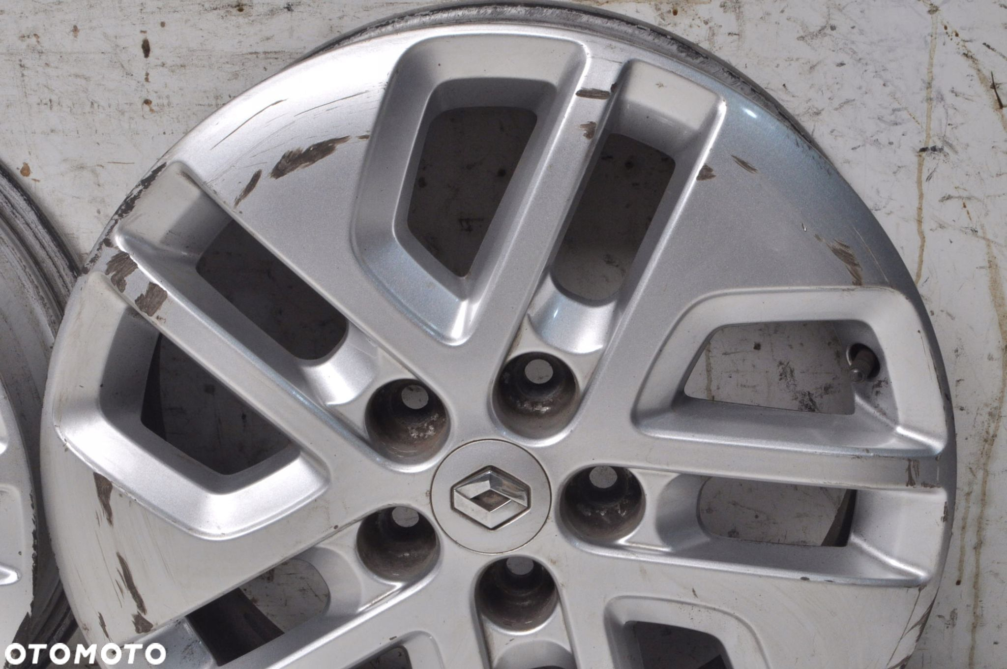 RENAULT TRAFIC OPEL VIVARO FELGI ALUMINIOWE 5X114,3 R17 93459465 KOMPLET - 3