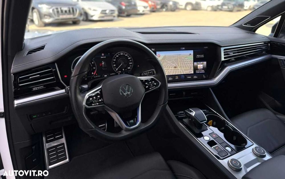 VOLKSWAGEN Touareg 2022 — imagine 21