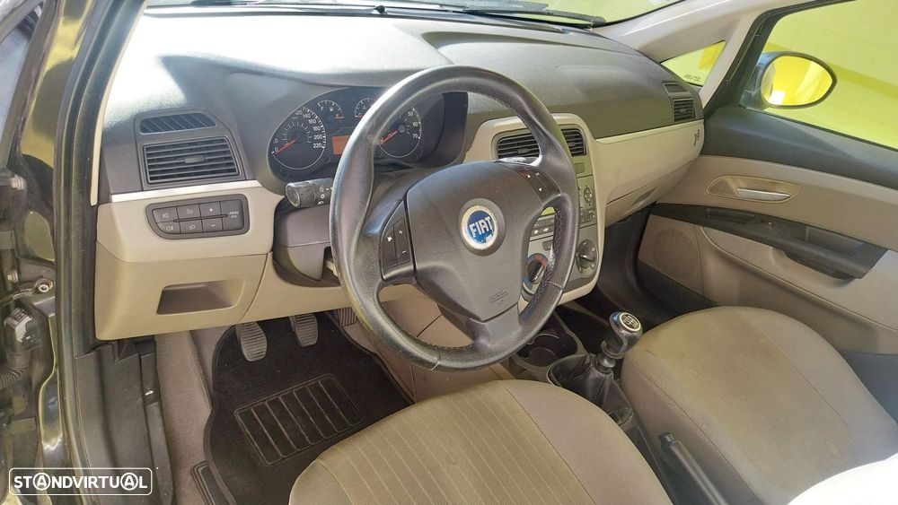 Fiat Grande Punto 1.3 M-Jet Dynamic - 16