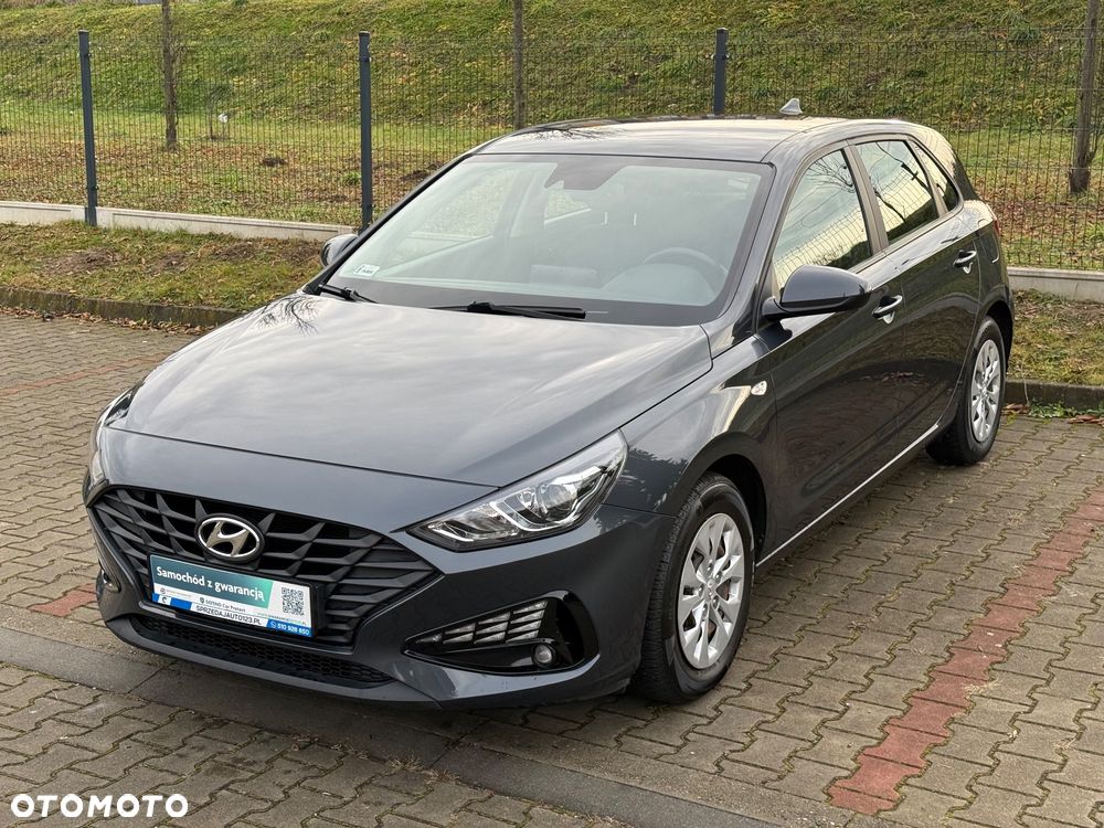 Hyundai i30 1.5 DPI Classic + - 19