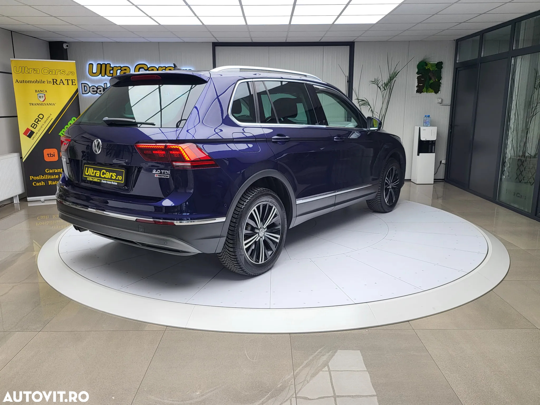 Volkswagen Tiguan 2.0 TDI 4Mot DSG Highline - 6