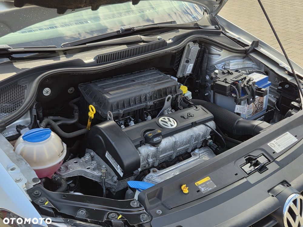 Volkswagen Polo - 8