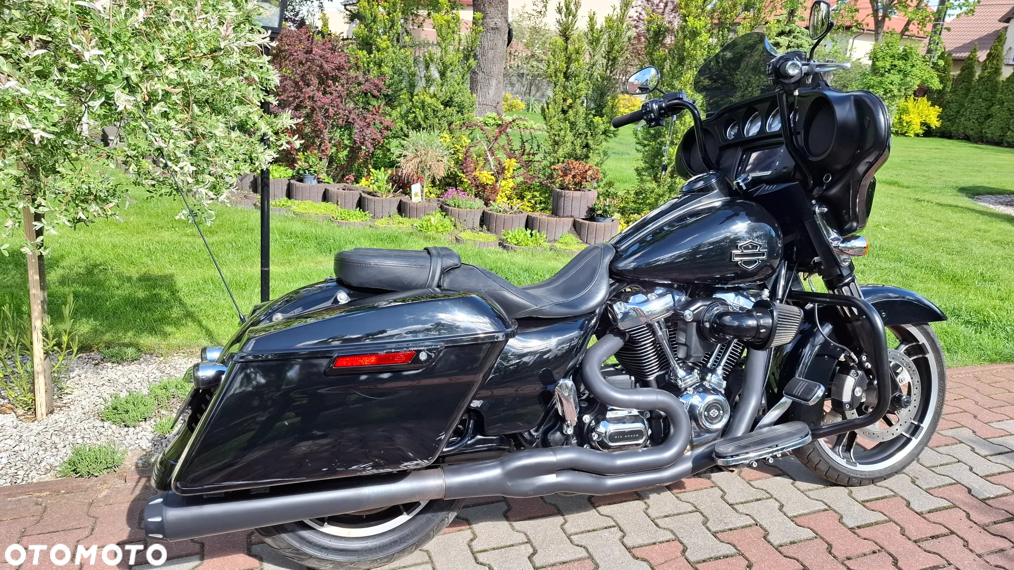 Harley-Davidson Touring Street Glide - 8