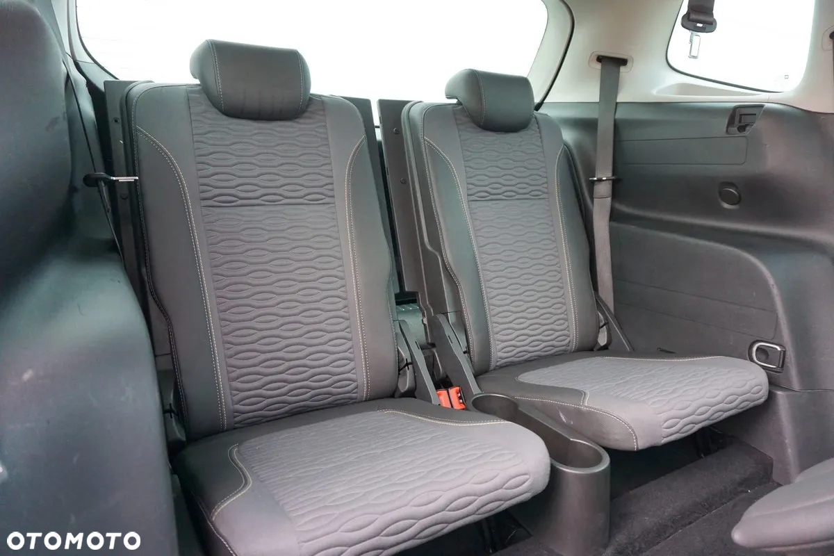 Opel Zafira - 37
