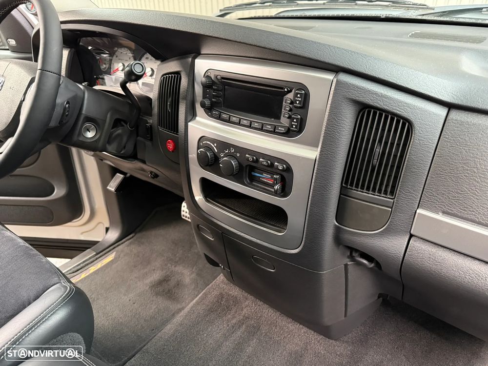 Dodge RAM - 38