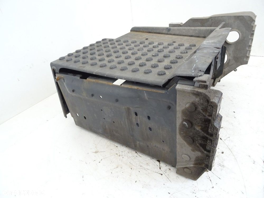 PODSTAWA AKUMULATORA  RENAULT TRUCKS T 2013 - 2022 460P LOW 338 kW [460 KM] 6x2 2013 - 1