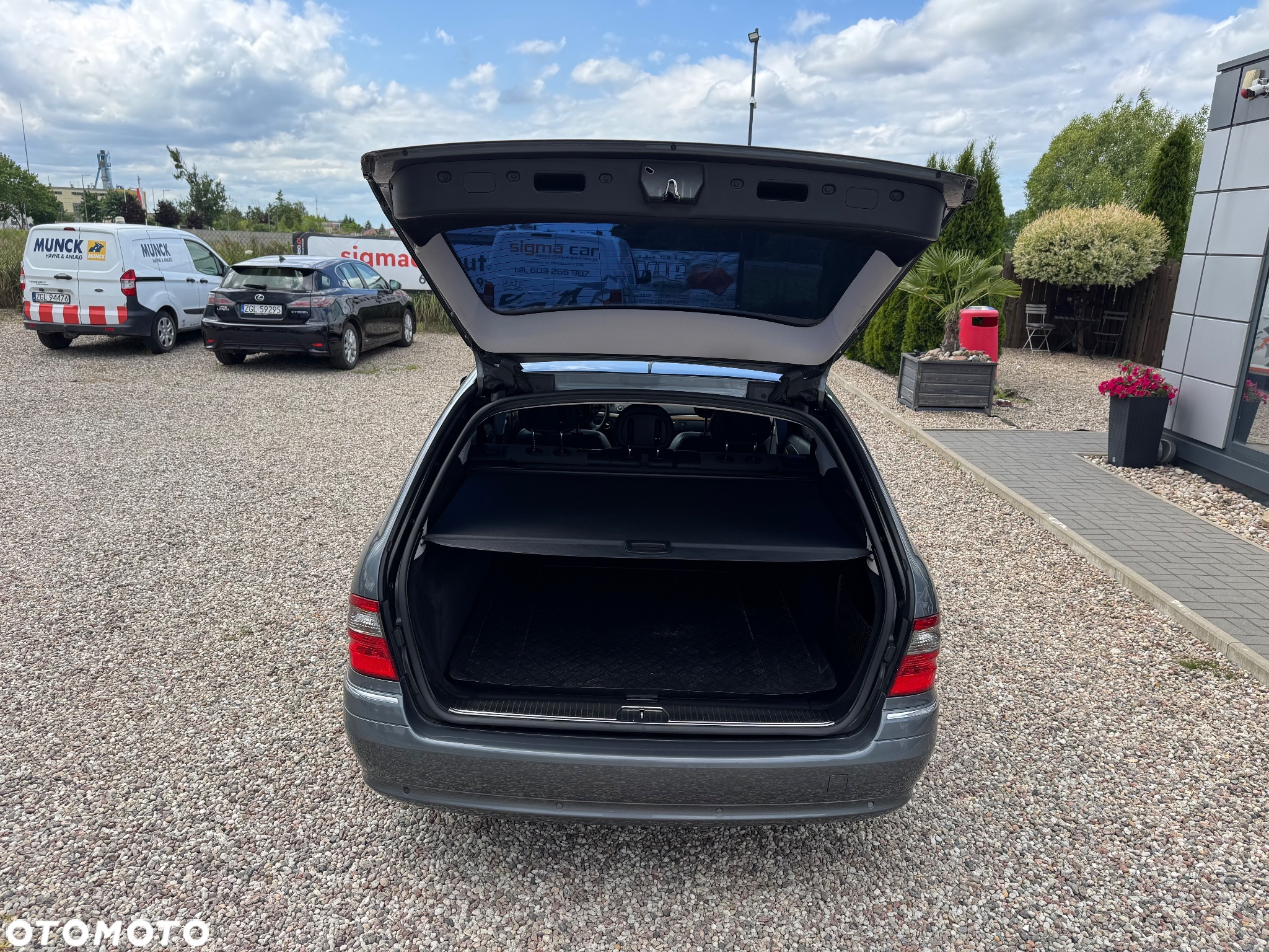 Mercedes-Benz Klasa E 200 T Kompressor Automatik Avantgarde - 25